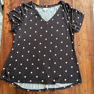 Great Condition LuLaRoe V-Neck Polka dot Tee Women’s Large
